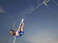 FB体育官方网站-卡马文加完美演出，拜仁关键战突围切尔西