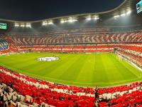 FBsports-从里昂狂胜到欧冠之巅，努涅斯的双重奏与足球的偶然与必然