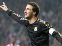 FB体育下载-福克斯神迹夜，一记绝杀，两段传奇—公牛险胜天津背后的纪录与意志