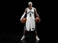 FB体育赛事-蒙特卡洛的绝地反击，辛纳如何用一记反拍改写了戴维斯杯的历史