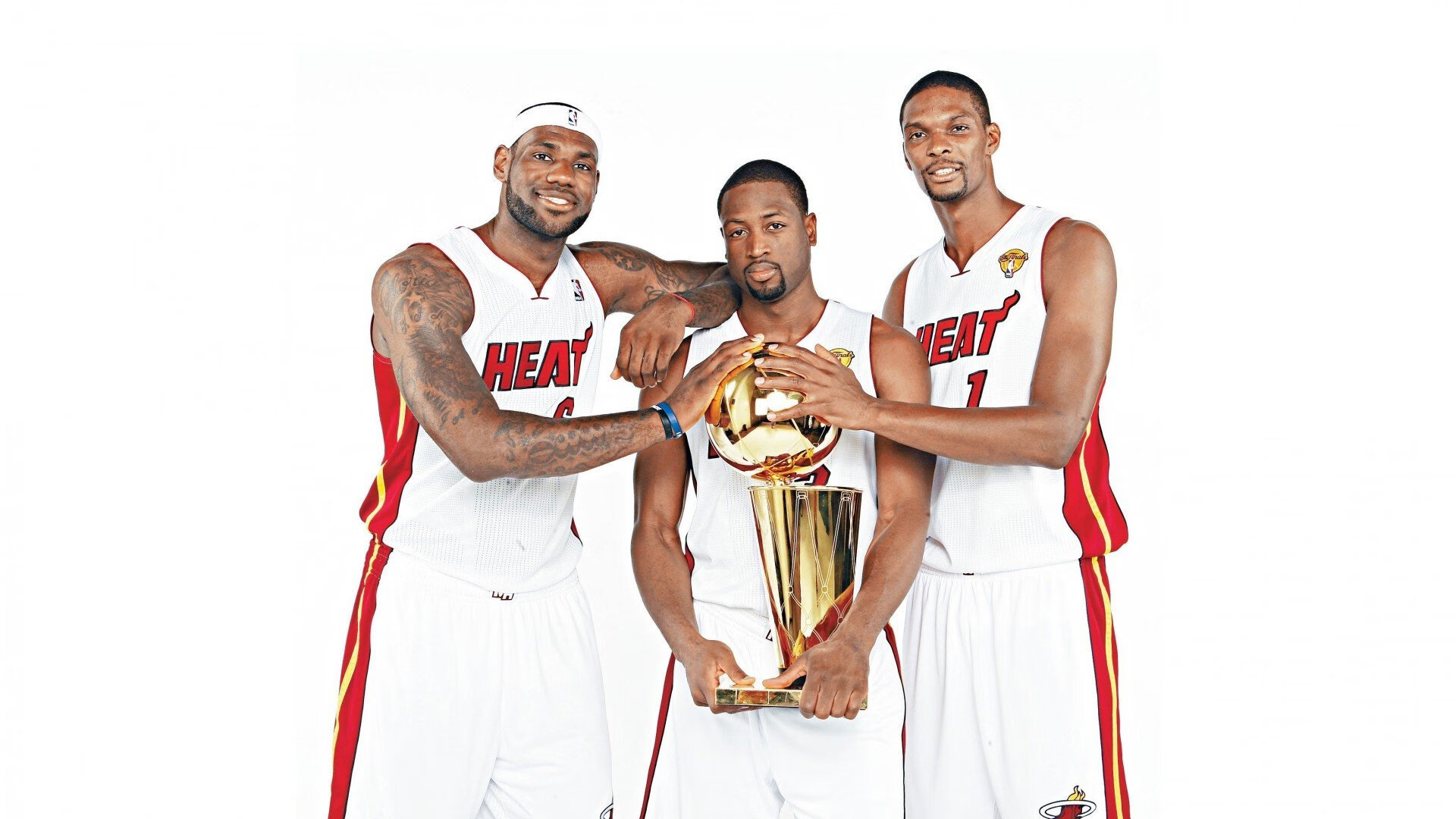 锡安爆发，凯尔特人压哨击败掘金，双星闪耀的篮球之夜