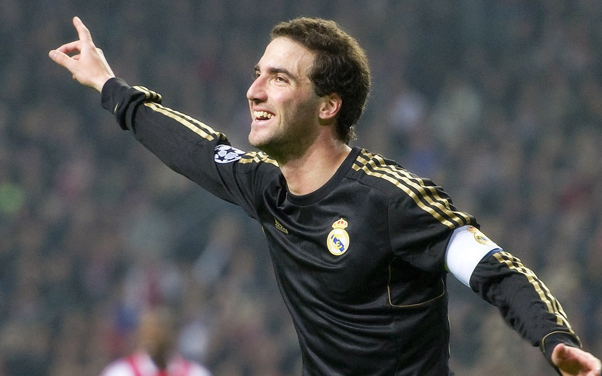 稳定如钟，团队如网—英格拉姆高效输出引领浙江队完胜老鹰