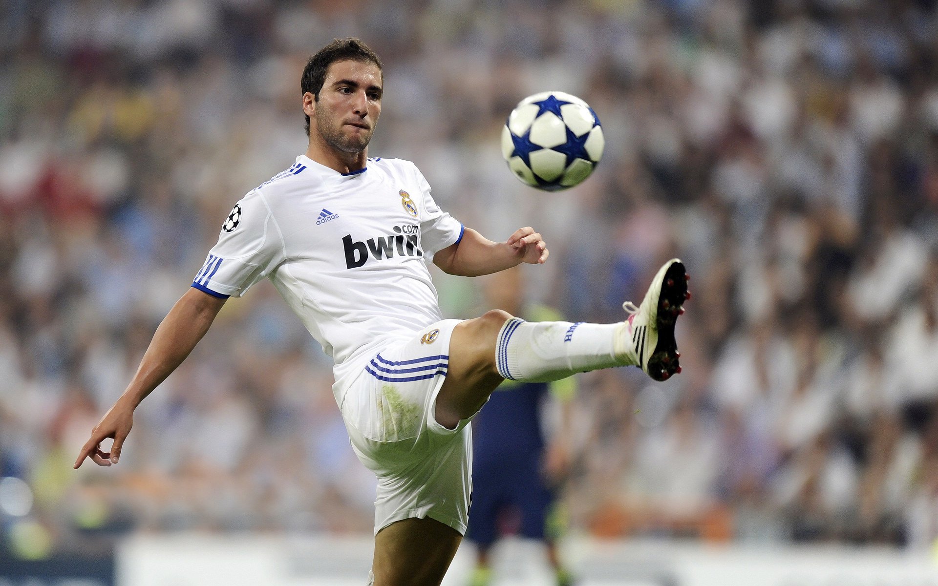 从爵士到世界，当压制公牛的基因在2026世界杯绽放—马克西的接管时刻